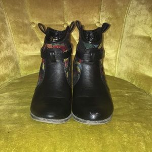 Liliana Aztec booties